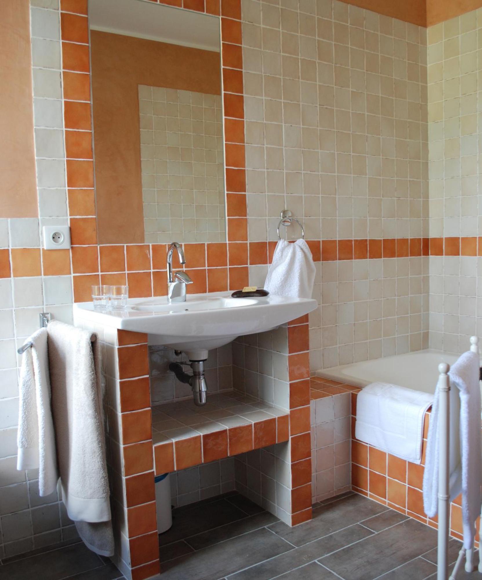 Bed and Breakfast Domaine De Provensol Venterol  Zewnętrze zdjęcie